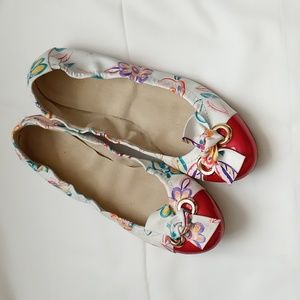 Stuart Weizmann Ballet Red Tip Floral Flat Shoes Size 6.5